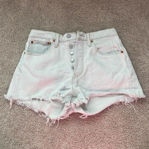 Levi’s Women’s 501 Jean Shorts